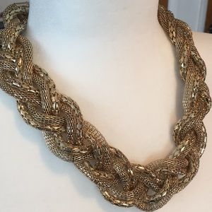 Chunky Gold Statement Necklace ✨